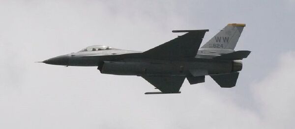 Chasseur américain F-16 - Sputnik Afrique