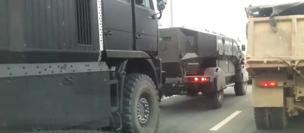 Des véhicules blindés de transport de troupes dernier cri se déplacent au Tatarstan - Sputnik Afrique