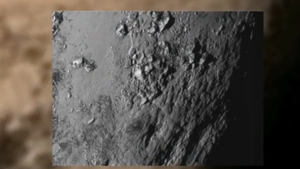 New Horizons dévoile une montagne de glace de Pluton - Sputnik Afrique