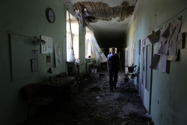Donetsk à nouveau sous les bombes - Sputnik Afrique