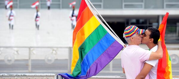 Une couple gay Une couple gay - Sputnik Afrique