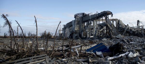 l'aéroport de Lougansk - Sputnik Afrique