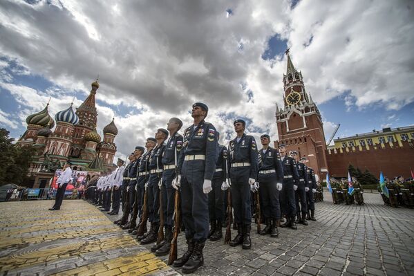 Russie: le Jour des Troupes aéroportées - Sputnik Afrique