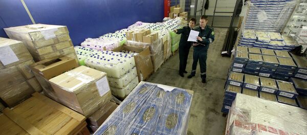 Employés d'une douane russe Employés d'une douane russe - Sputnik Afrique