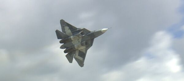 Le nouveau  chasseur T-50 au salon Aviadarts-2015 - Sputnik Afrique