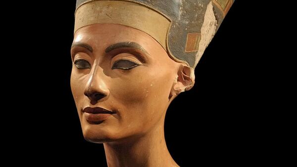 Picture of the Nefertiti bust in Neues Museum, Berlin. - Sputnik Afrique