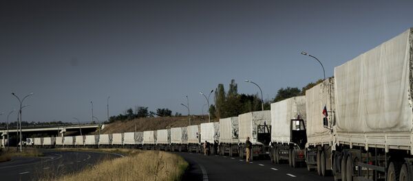 Un convoi d'aide humanitaire russe Un convoi d'aide humanitaire russe - Sputnik Afrique