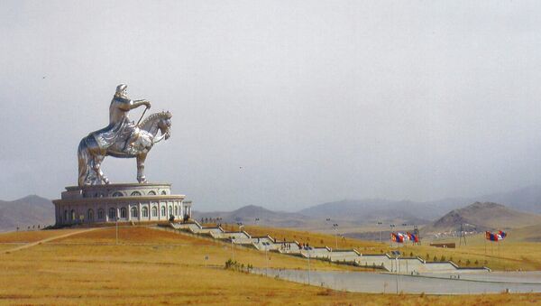 Statue de Genghis Khan en Mongolie - Sputnik Afrique