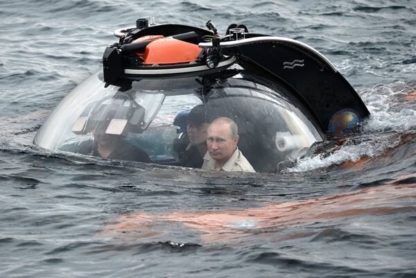 Poutine: plongée en mer Noire - Sputnik Afrique