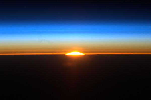 Восход солнца с борта МКС - Sputnik Afrique
