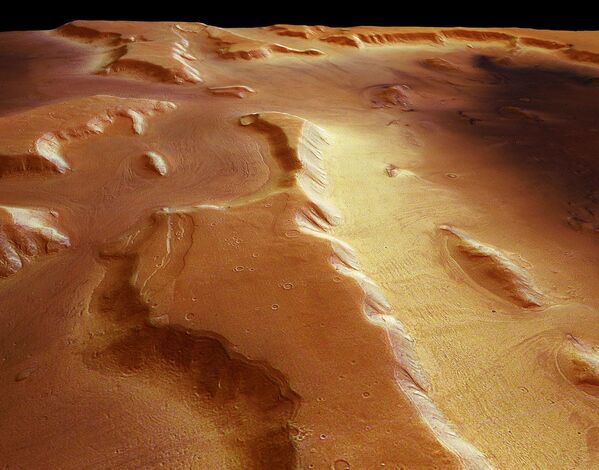 Снимок с камеры HRSC зонда Mars Express: один из ледников, скрытый под слоем пыли - Sputnik Afrique