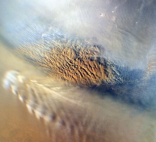 Пыльная буря на Марсе в период полярной зимы - Sputnik Afrique