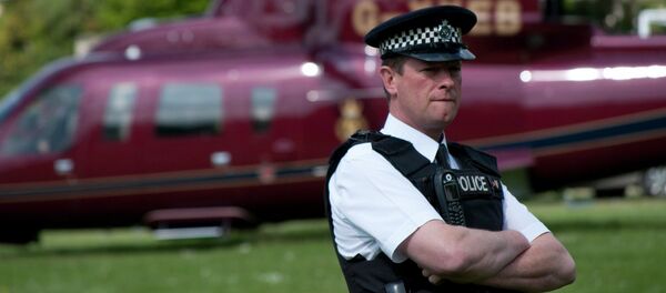 Migrants: la police britannique à Calais - Sputnik Afrique