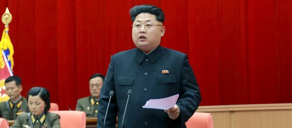North Korean leader Kim Jong Un speaks during the 5th meeting of training officers of the Korean People's Army in this undated photo released by North Korea's Korean Central News Agency (KCNA) in Pyongyang April 26, 2015 - Sputnik Afrique