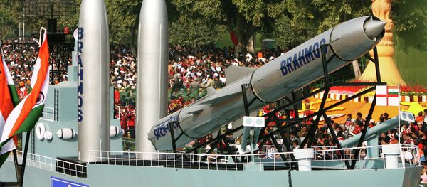 Missile supersonique russo-indien BrahMos - Sputnik Afrique