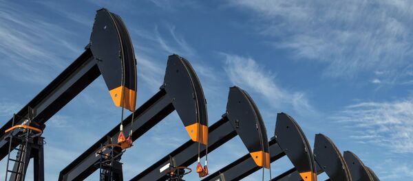 Production de pétrole. Image d'illustration - Sputnik Afrique