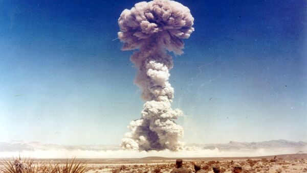 Test nucléaire amérocain au Nevada en 1951 - Sputnik Afrique