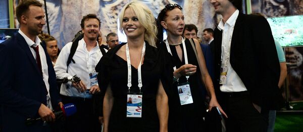 Pamela Anderson à Vladivostok - Sputnik Afrique
