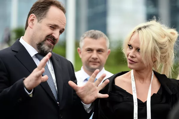Pamela Anderson en Russie pour sauver l'environnement Pamela Anderson en Russie pour sauver l'environnement - Sputnik Afrique