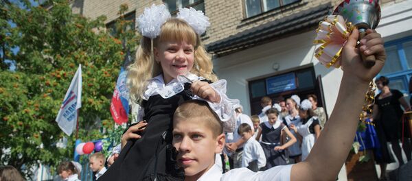 Donbass: rentrée scolaire sous le signe de la paix - Sputnik Afrique