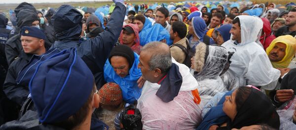 Le camp de migrants de Röszke, 10 septembre 2015 - Sputnik Afrique