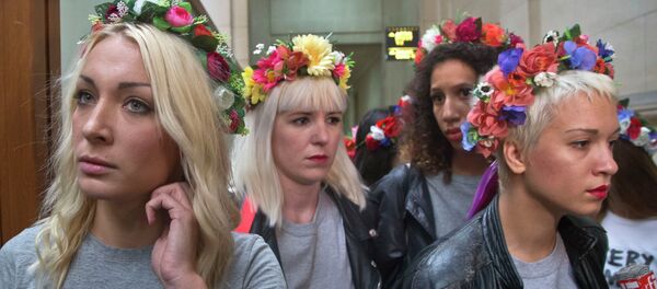 Des Femens Des Femens - Sputnik Afrique