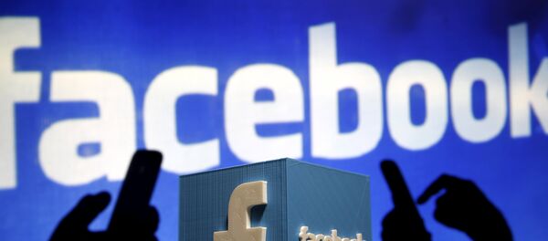 A 3D plastic representation of the Facebook logo is seen in this illustration in Zenica, Bosnia and Herzegovina - Sputnik Afrique