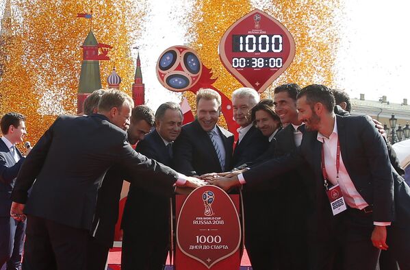 J-1000 avant la Coupe du monde de football 2018 - Sputnik Afrique