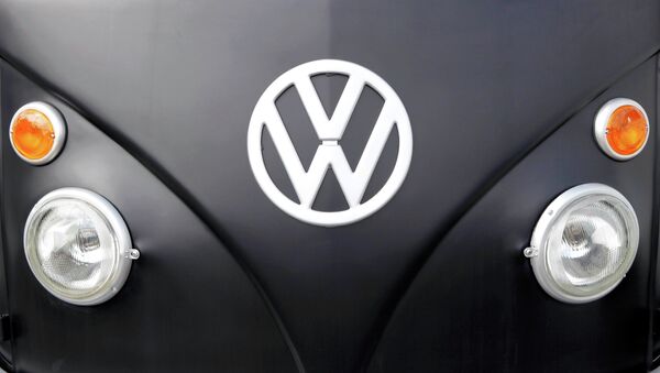 Logo de Volkswagen sur une Beetle - Sputnik Afrique