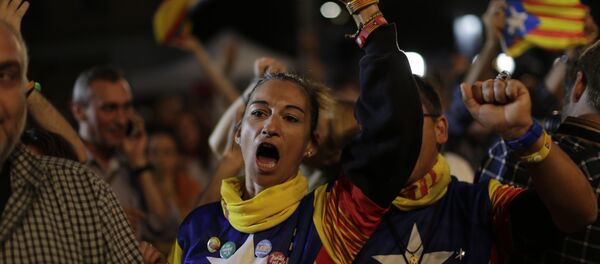 Les indépendantistes à Barcelone Les indépendantistes à Barcelone - Sputnik Afrique