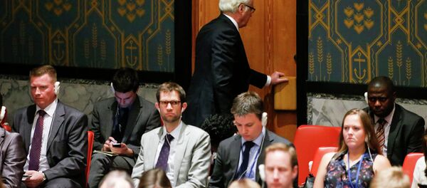 Vitali Tchourkine quitte la salle - Sputnik Afrique