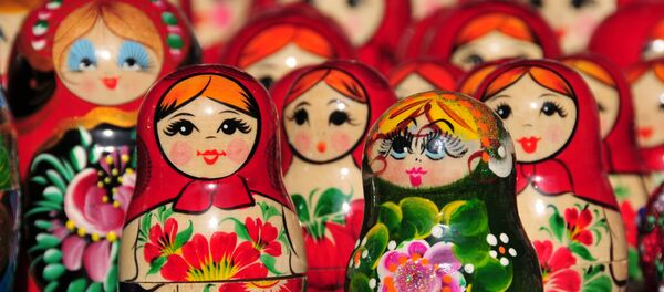 Les Matriochkas, poupées russes - Sputnik Afrique