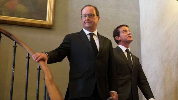Francois Hollande et Manuel Valls. Archive photo - Sputnik Afrique