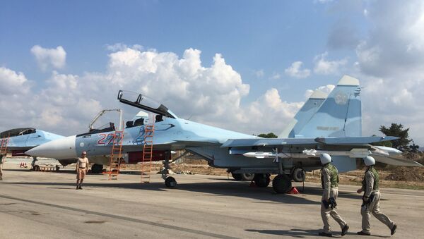 Groupe d'aviation militaire russe à l'aéroport Hmeymim en Syrie - Sputnik Afrique
