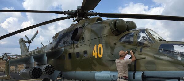 Les hélicoptères d'assaut russes sur l'aérodrome syrien de Hmeimim - Sputnik Afrique