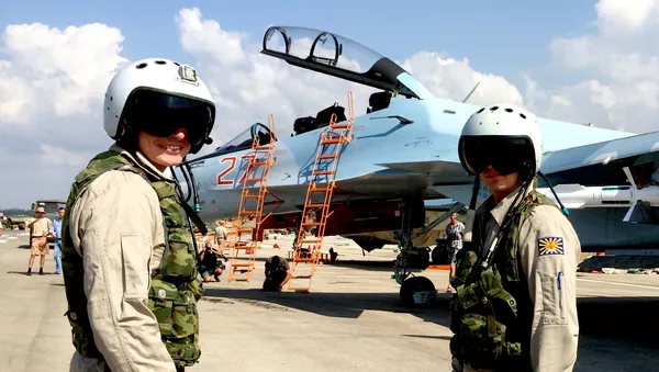 Jour du défenseur de la Patrie: des lettres d’enfants pour les soldats russes en Syrie - Sputnik Afrique