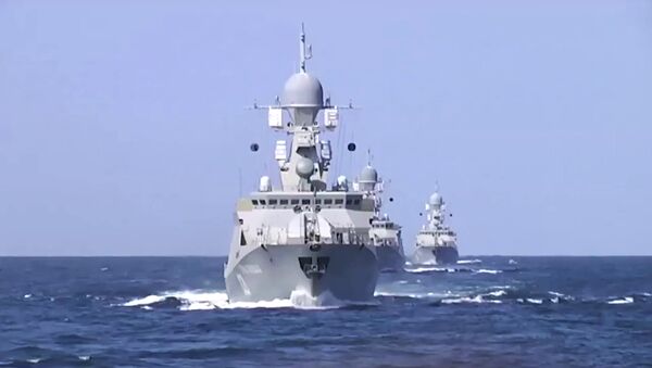 Des missiles russes tirés depuis la mer Caspienne frappent les terroristes en Syrie - Sputnik Afrique