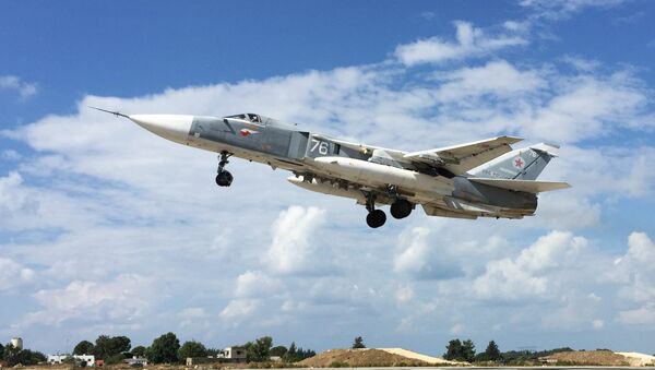 avion russe Su-24, l'aérodrome de Hmamiyat à Lattaquié - Sputnik Afrique