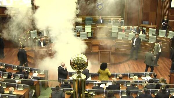 Séance explosive au parlement kosovar - Sputnik Afrique