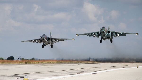 avions russes à la base aérienne Hmeymim en Syrie - Sputnik Afrique