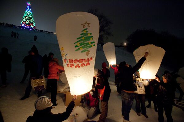 Le vieux Nouvel An - Sputnik Afrique