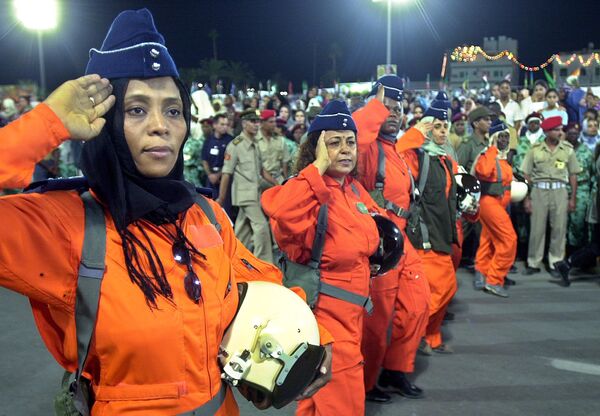Fleurs du ciel: ces femmes pilotes de chasse - Sputnik Afrique