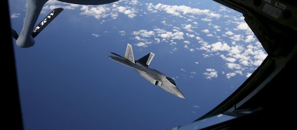 A F-22 Raptor fighter - Sputnik Afrique