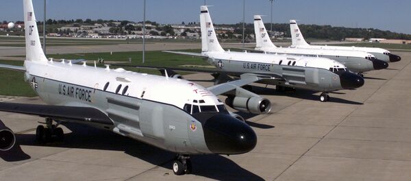 Boeing RC-135 - Sputnik Afrique