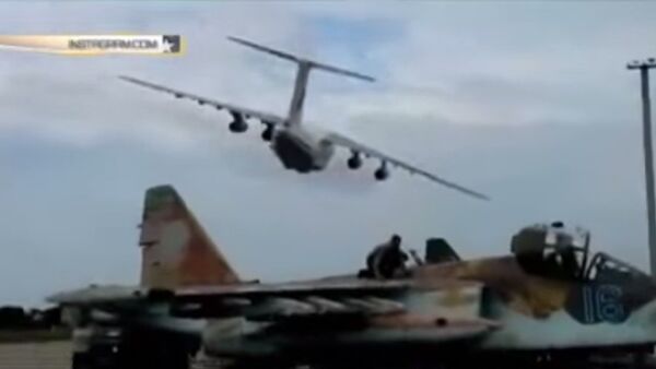 Ukraine: un avion-cargo militaire fait une frayeur à des pilotes - Sputnik Afrique