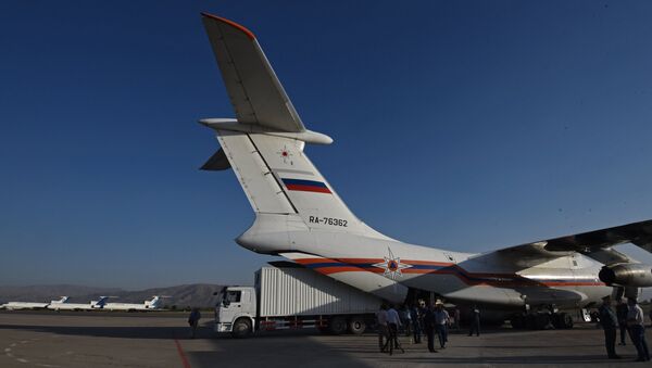 МЧС России доставило гуманитарный груз в Таджикистан - Sputnik Afrique