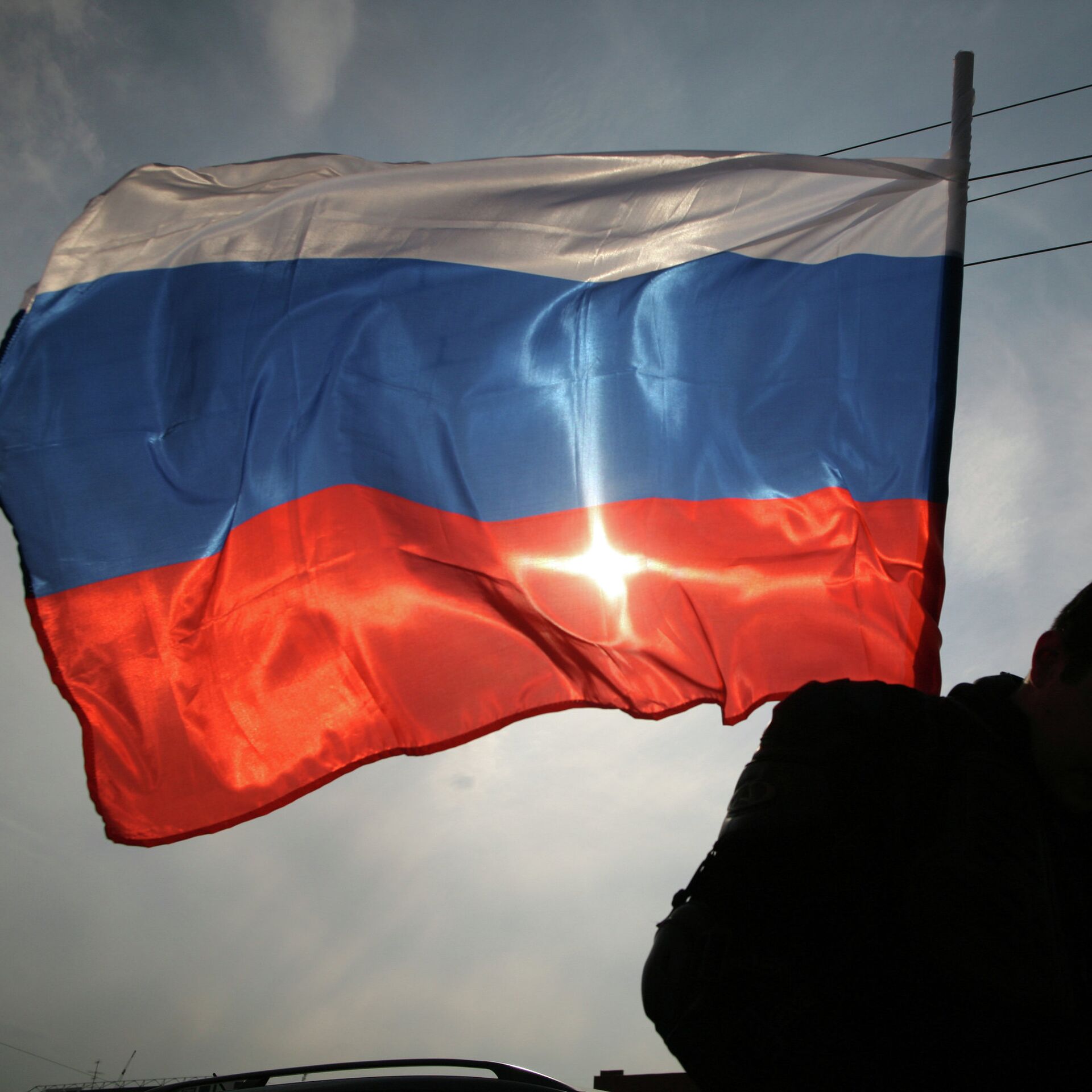 Un drapeau russe brûlé à Helsinki: Moscou exige la punition des auteurs -  10.12.2022, Sputnik Afrique