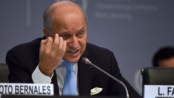 French Foreign Minister Laurent Fabius speaks during the United Nations Framework Convention on Climate Change (UNFCCC) summit in Bonn, western Germany, on October 20, 2015. - Sputnik Afrique