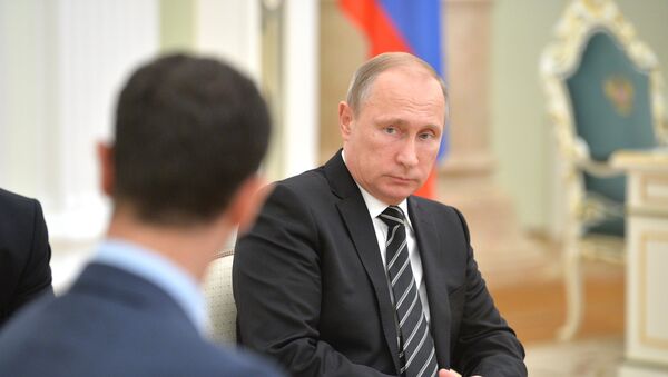 Le président syrien Bachar Al-Assad et le président russe Vladimir Poutine, Kremlin - Sputnik Afrique