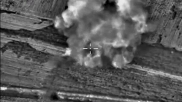 Syrie: l’aviation russe interrompt une réunion entre terroristes - Sputnik Afrique
